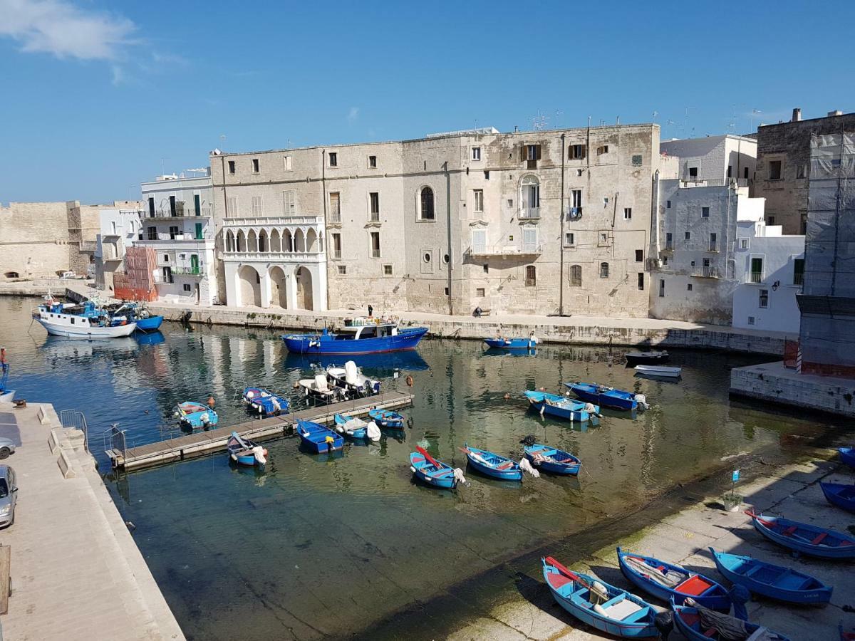 Palazzo Venezia - Luxury Holiday Rooms Monopoli Dış mekan fotoğraf